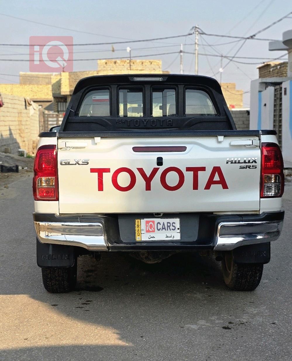 تويوتا هايلوكس